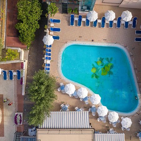 Hotel Garda Bellevue Limone sul Garda Esterno foto