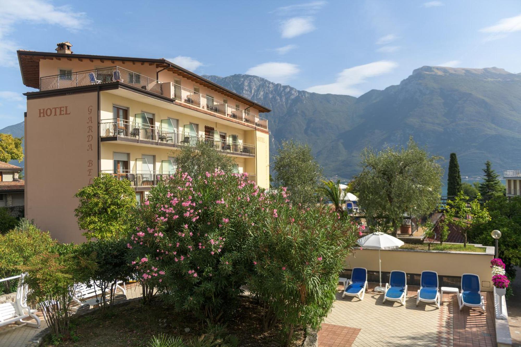 Hotel Garda Bellevue Limone sul Garda Esterno foto
