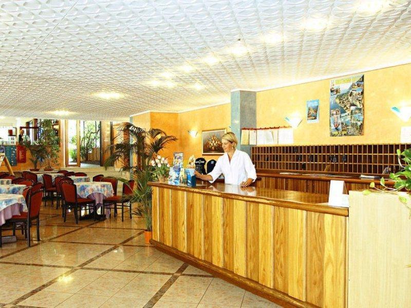Hotel Garda Bellevue Limone sul Garda Esterno foto